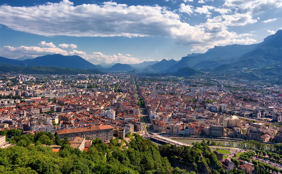 Faire un renouvellement de titre de séjour à la prefecture de Grenoble